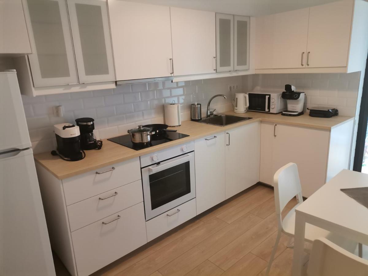 S & K Apartment Free Indoor Parking アテネ エクステリア 写真