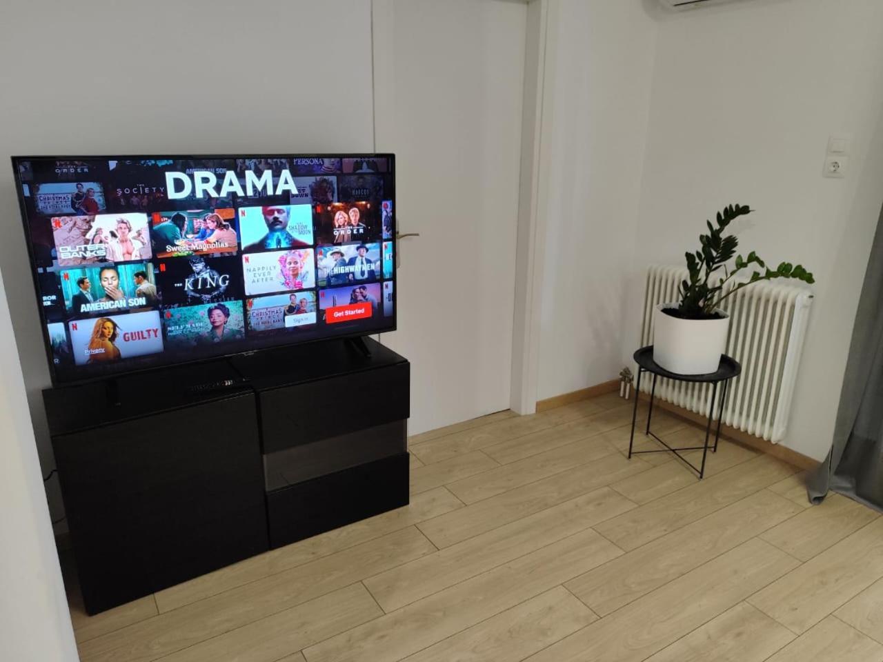 S & K Apartment Free Indoor Parking アテネ エクステリア 写真